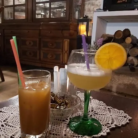 Vikendica Original Mediterranean Stone House Gornji Seget